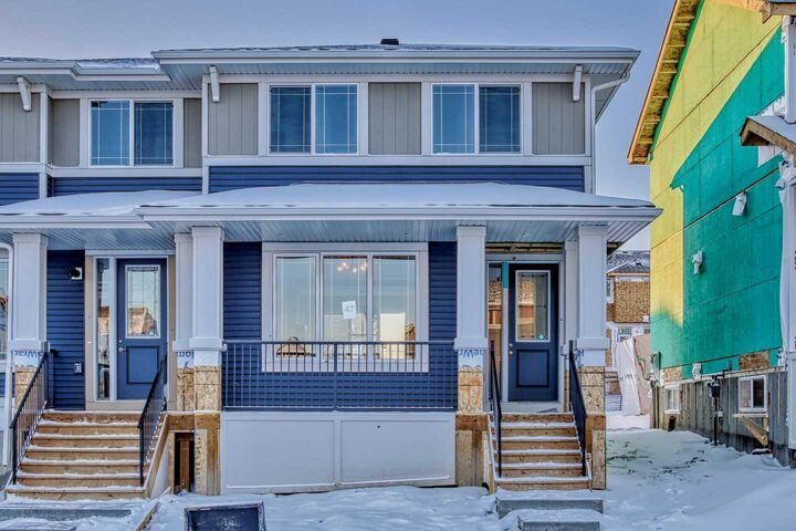 Property Photo: 2081 Cobblespring Avenue SW AB T4B 5Z6