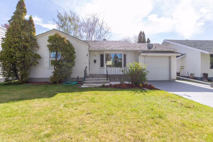 Property Photo:  715 17 Street S  AB T1J 3C7 