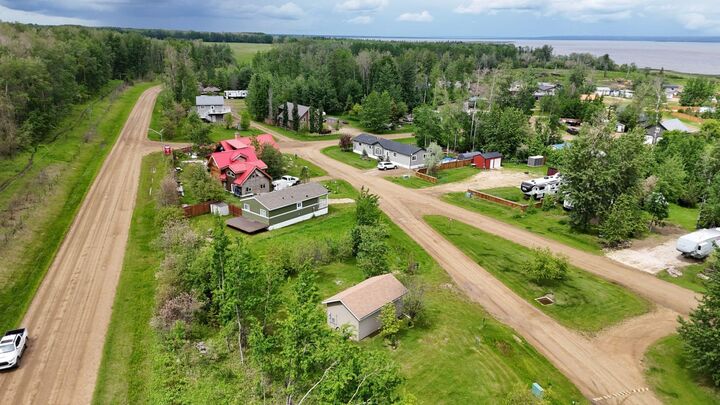 Property Photo: #34 160 Peace River Avenue AB T0G 1J0