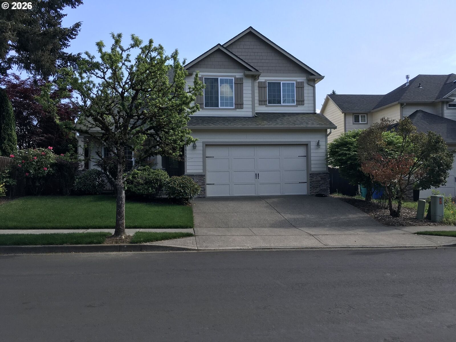 Property Photo:  8615 NE 33rd St  WA 98662 