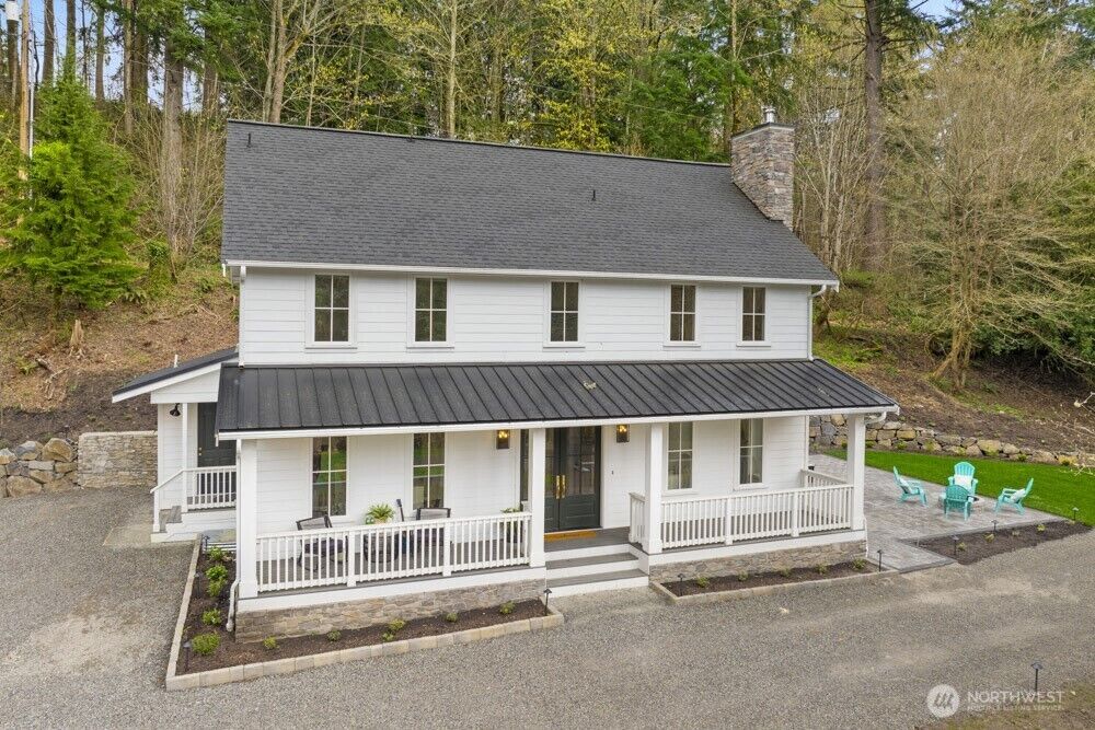 Property Photo: 13310 Fettig Road E WA 98321
