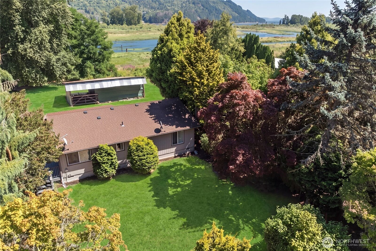 Property Photo: 369 E Birnie Slough Road WA 98612
