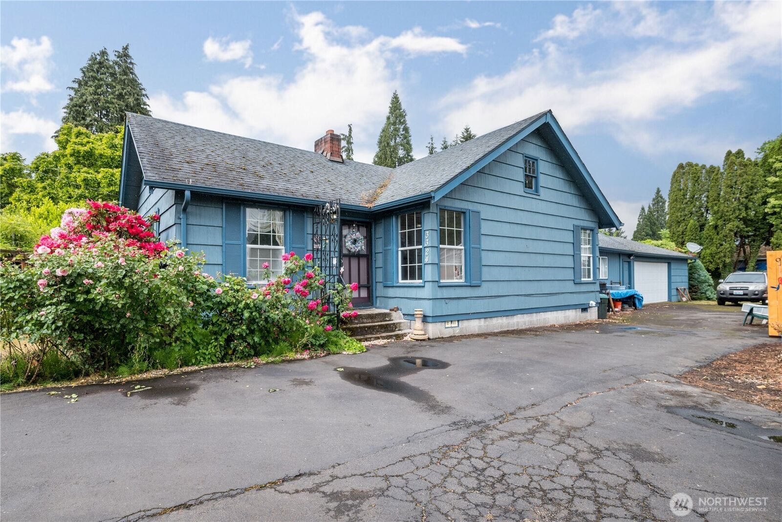 Property Photo:  3324  Ocean Beach Highway  WA 98632 