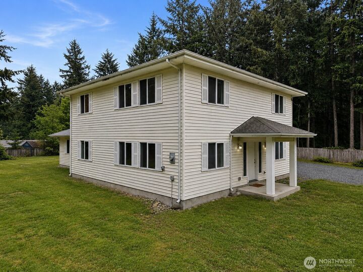Property Photo:  20819  129th Avenue E  WA 98338 