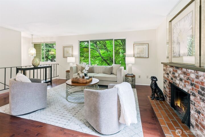 Property Photo:  155  Capella Drive NW  WA 98027 