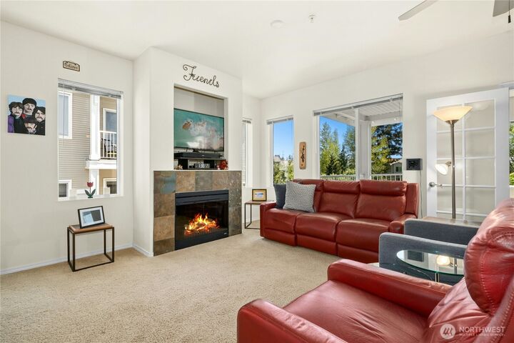 Property Photo:  14915  38th Drive SE Hh3029  WA 98012 