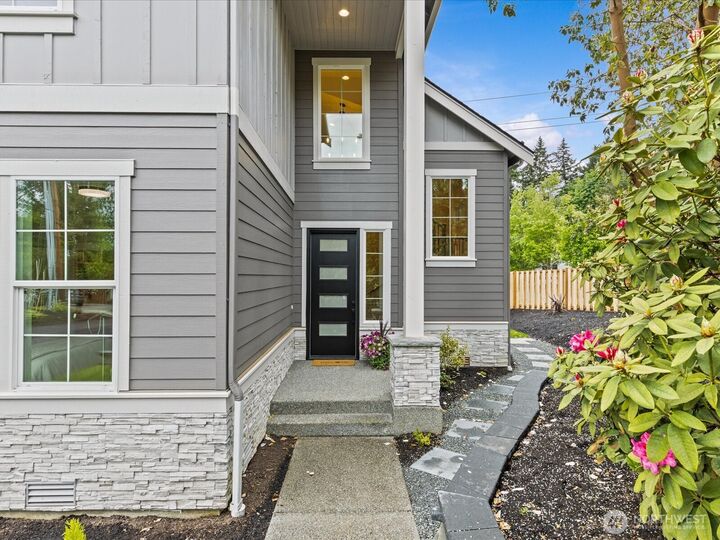 Property Photo:  9205 NE 175th Street A  WA 98011 