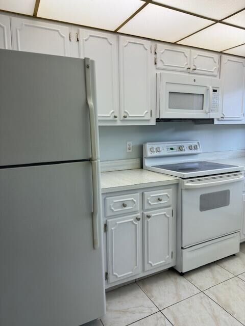 Property Photo: 2018 S Federal Highway 205 FL 33435