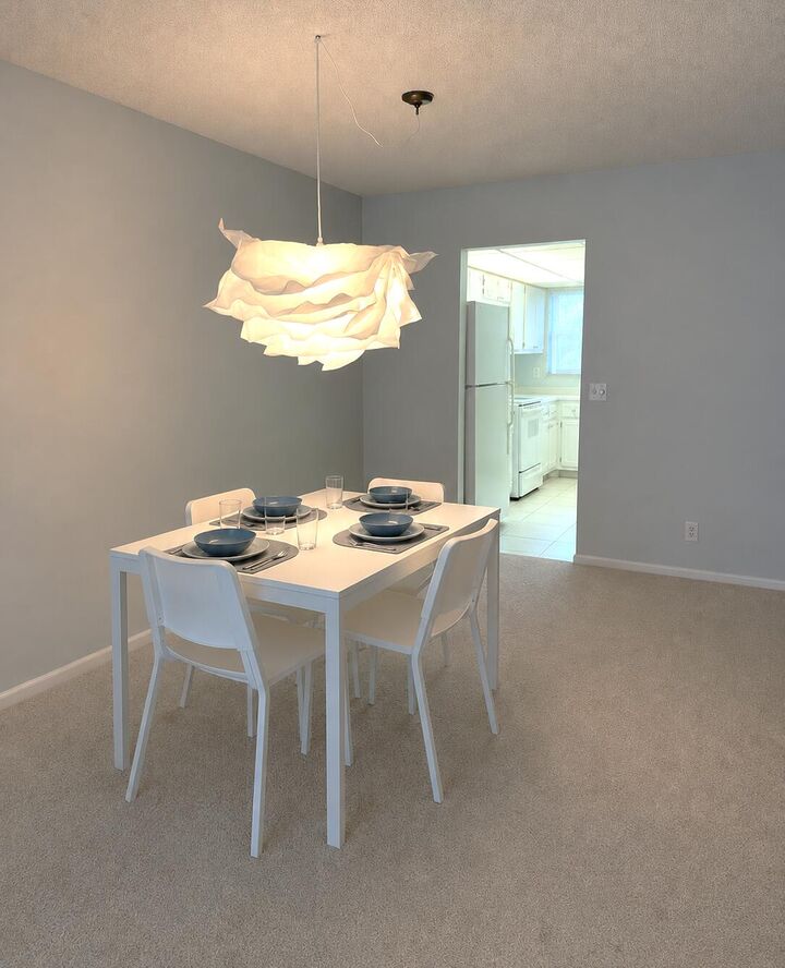 Property Photo:  2018 S Federal Highway 205  FL 33435 
