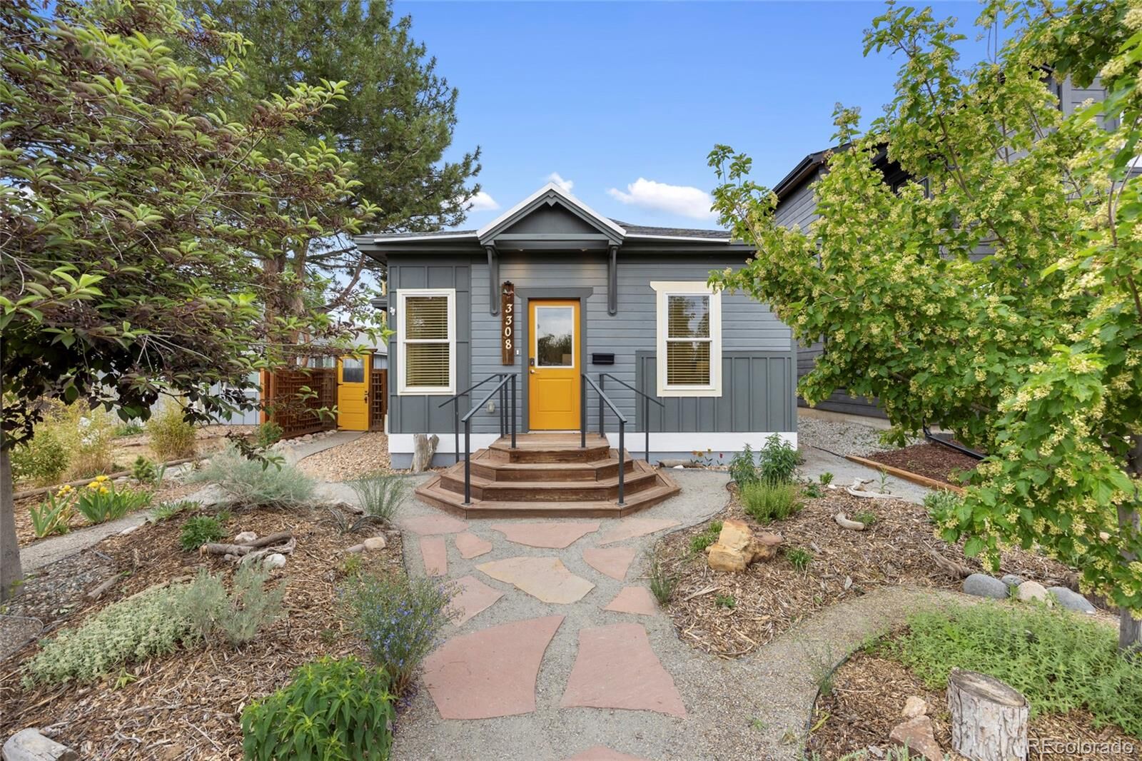 Property Photo:  3308 S Pennsylvania Street  CO 80113 