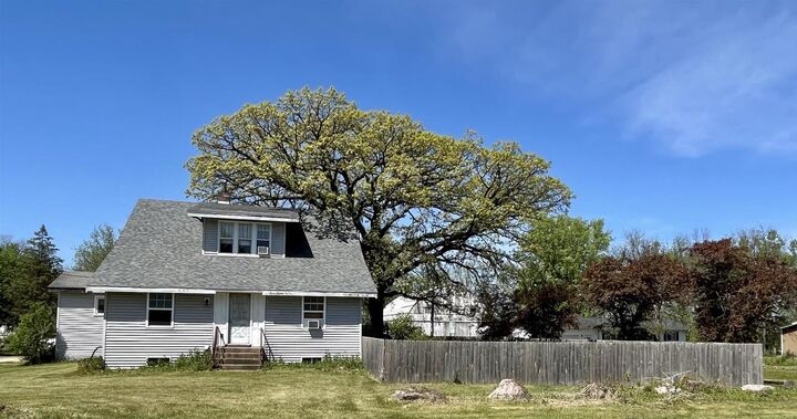 Property Photo:  28878 County Road B  WI 53556 