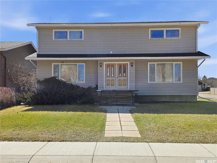 802 Ridpath Road — photo 1