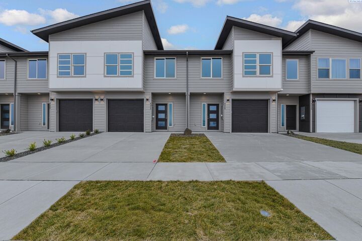 Property Photo:  4529 Road 114  WA 99301 