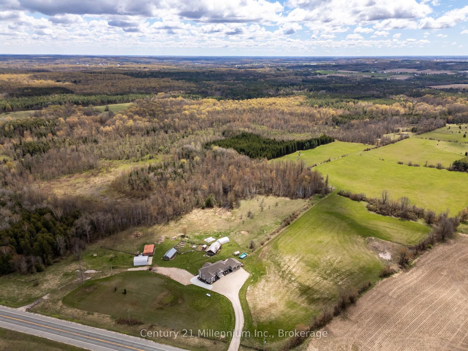 Property Photo:  316424 Highway 6 N/A  ON N0H 1G0 