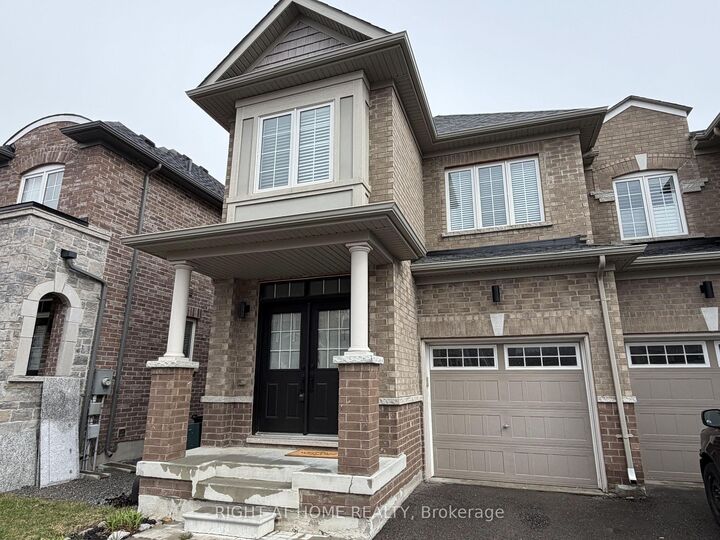 134 Maguire Road N — photo 1