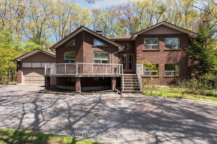 2253 Tiny Beaches Road S — photo 1
