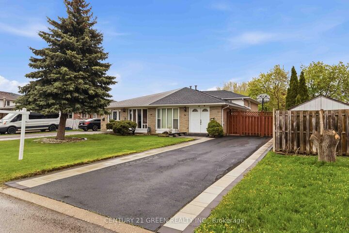 Property Photo:  74 Davenport Crescent  ON L6T 3L6 