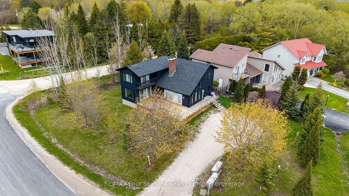 Property Photo: 103 Birch View Trail ON L9Y 0M1