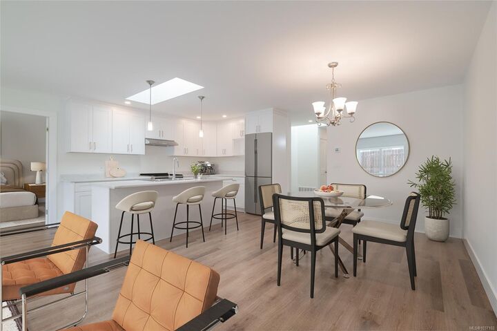 Property Photo: 3774 12th Ave 8 BC V9Y 5A5