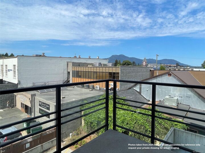 15 Canada Ave #310 — photo 1