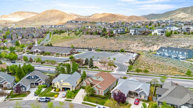 Property Photo:  4916 N Shady View Ln W  UT 84043 