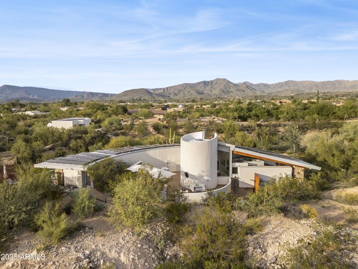 Property Photo:  7915 E Primrose Path  AZ 85377 