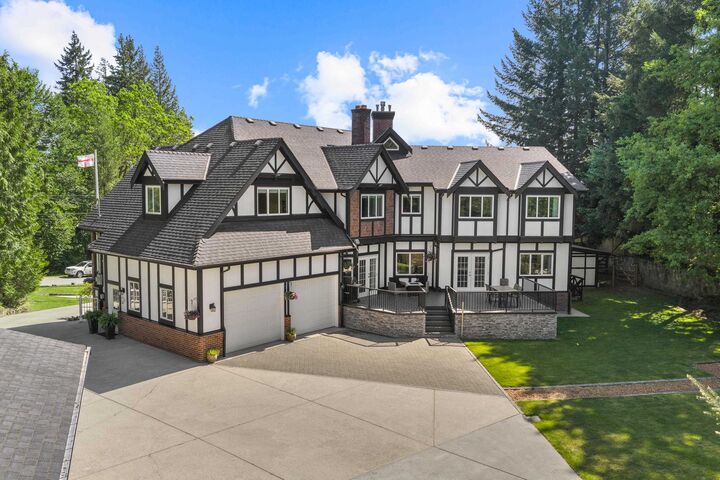 Property Photo: 34931 Ferndale Avenue BC V2V 7C8
