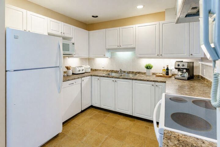 Property Photo:  22720 119 Avenue 205  BC V2X 2Z8 