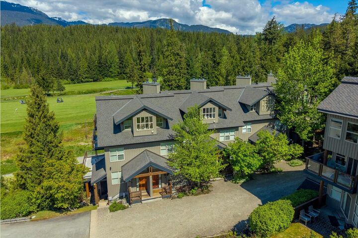 Property Photo: 4644 Blackcomb Way 5 BC V8E 0H2