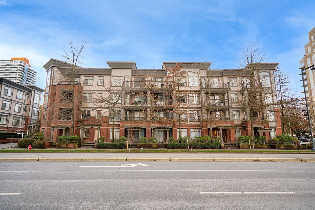 Property Photo: 10499 University Drive 117 BC V3T 0A4