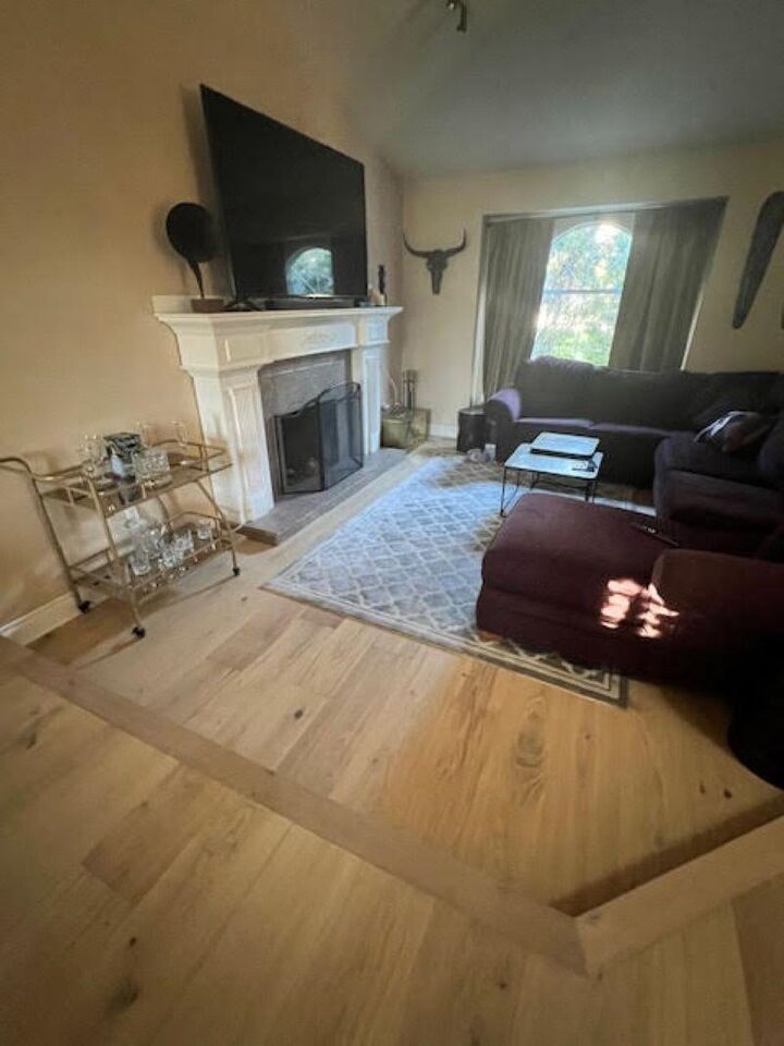 Property Photo:  9 Parkdale Place  BC V3H 4K8 
