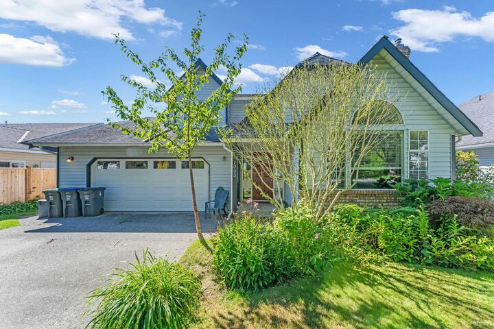Property Photo:  1055 163A Street  BC V4A 8B3 