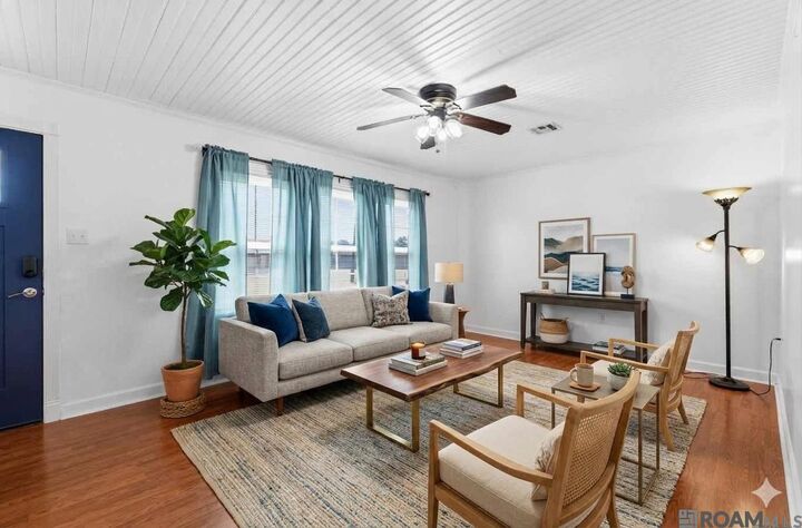 Property Photo:  141 N Millet Ave  LA 70052 