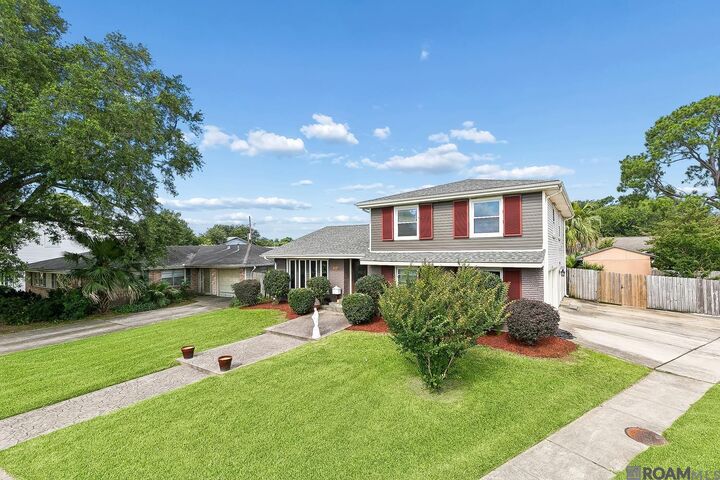 Property Photo: 2820 Ingrid Lane LA 70003
