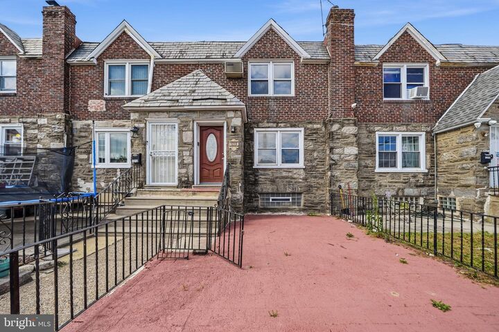 Property Photo:  1210 Robbins Street  PA 19111 