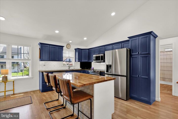 Property Photo: 2417 Mifflin Street PA 17046