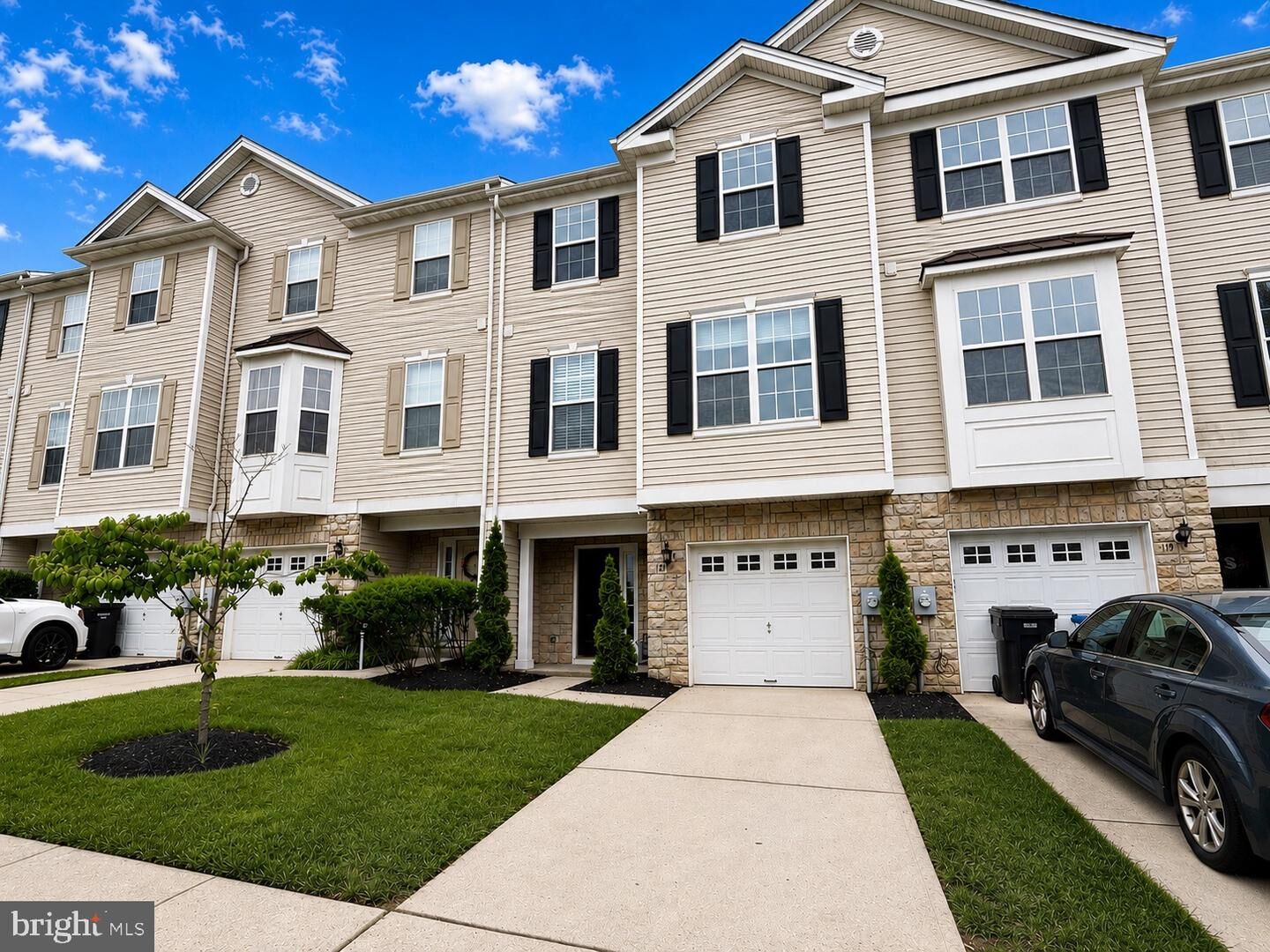 Property Photo:  121 Acorn Drive  NJ 08061 