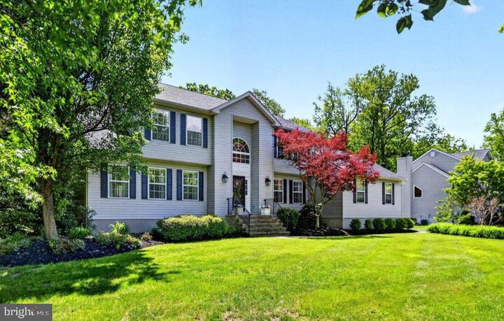 Property Photo:  28 Arnold Lane  NJ 08691 