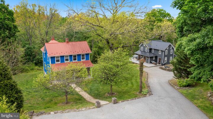 Property Photo:  18708 York Road  MD 21120 