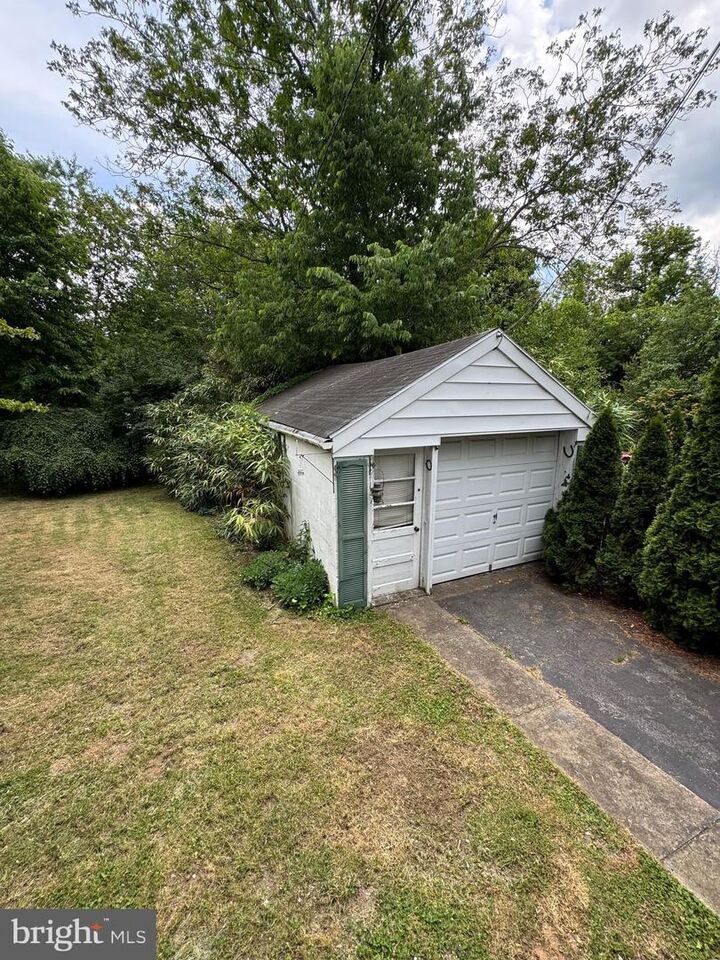 Property Photo:  2 Norva Avenue A  MD 21701 