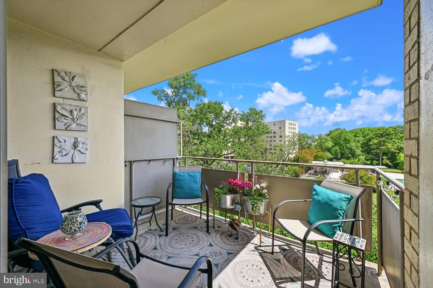 Property Photo:  6641 Wakefield Drive 415  VA 22307 