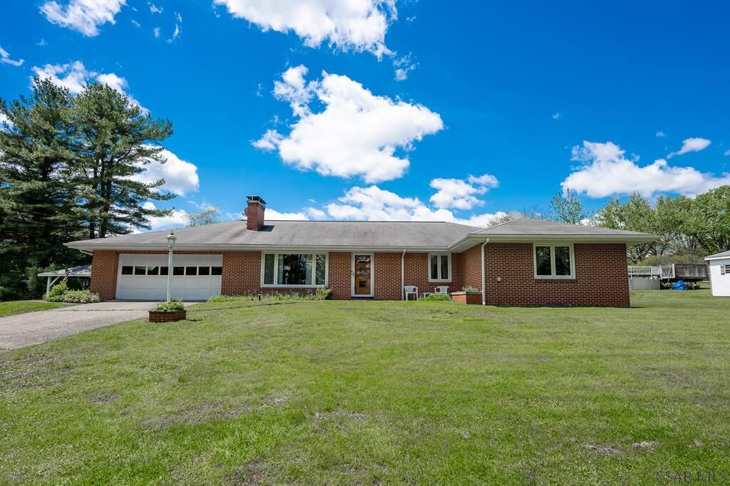 Property Photo: 131 Kenesaw Lane PA 15905