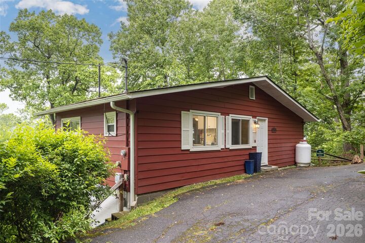 Property Photo: 8 N Delano Road NC 28805