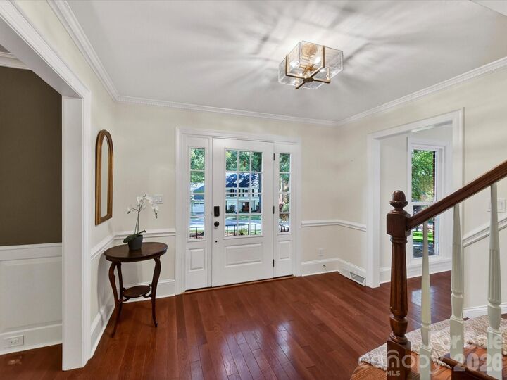 Property Photo: 9912 Hanover Hollow Drive NC 28210