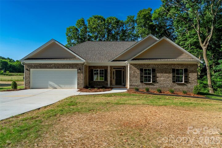 Property Photo: 3004 Buffet Lane NC 28110