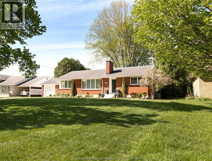 Property Photo: 114 Faubert Drive ON N7M 2Y4