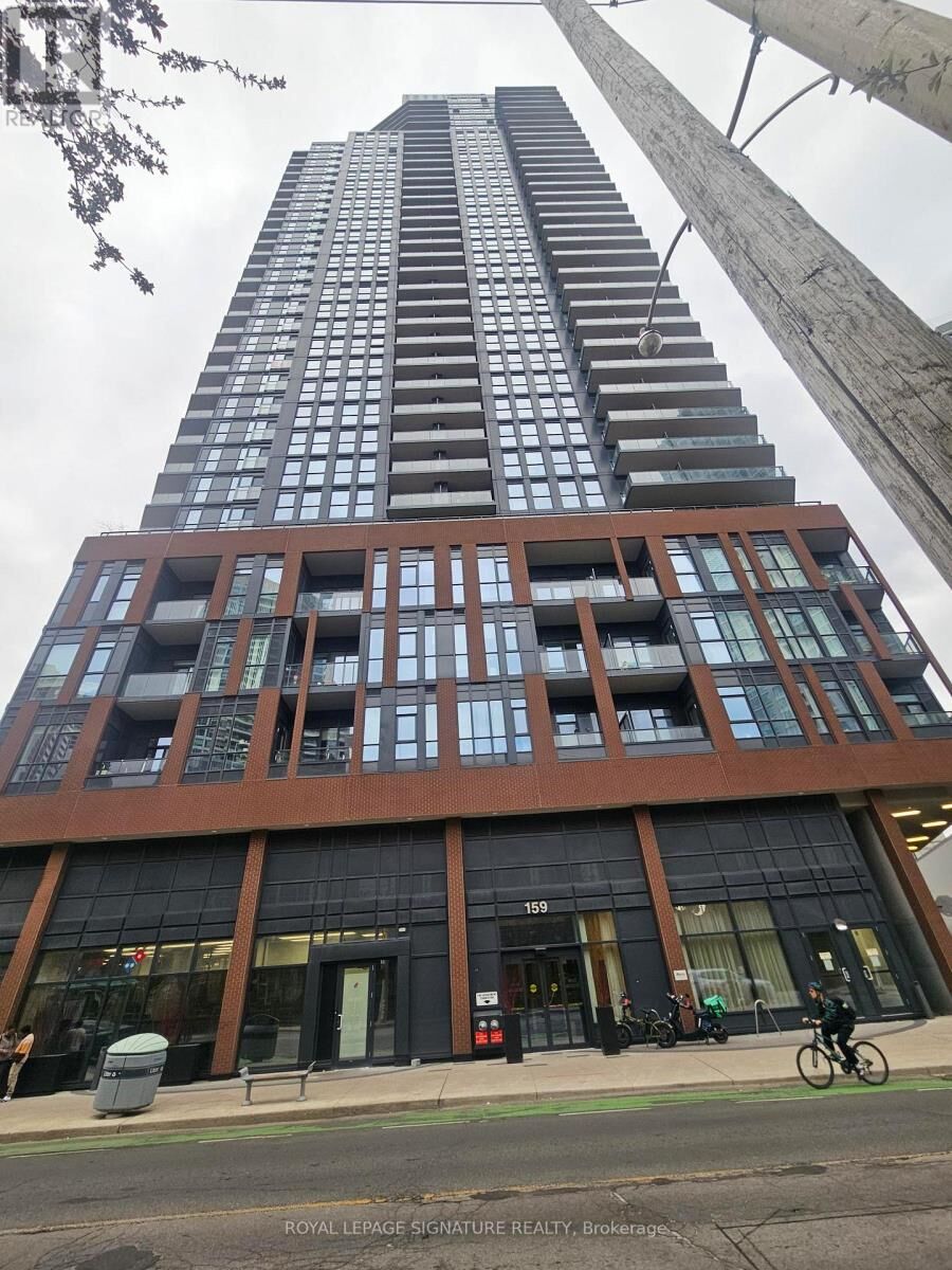 Property Photo:  159 Wellesley Street East 1209  ON M4Y 0H5 