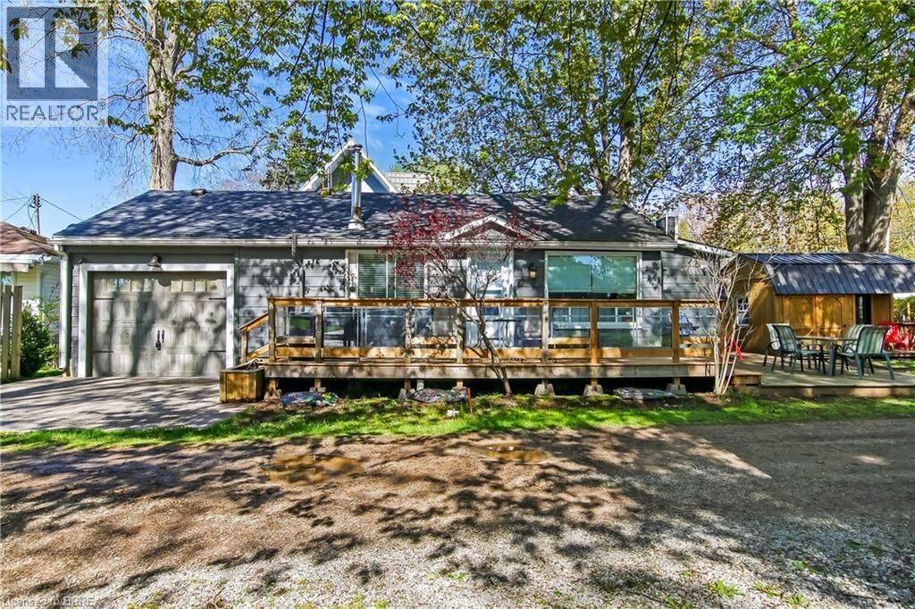 Property Photo: 4 Tyler Street ON N0E 1T0