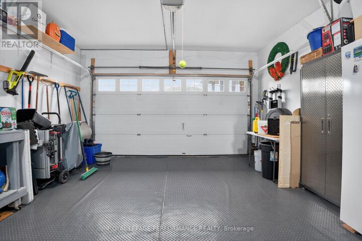 Property Photo:  112 Jade Street  ON K4K 0C8 
