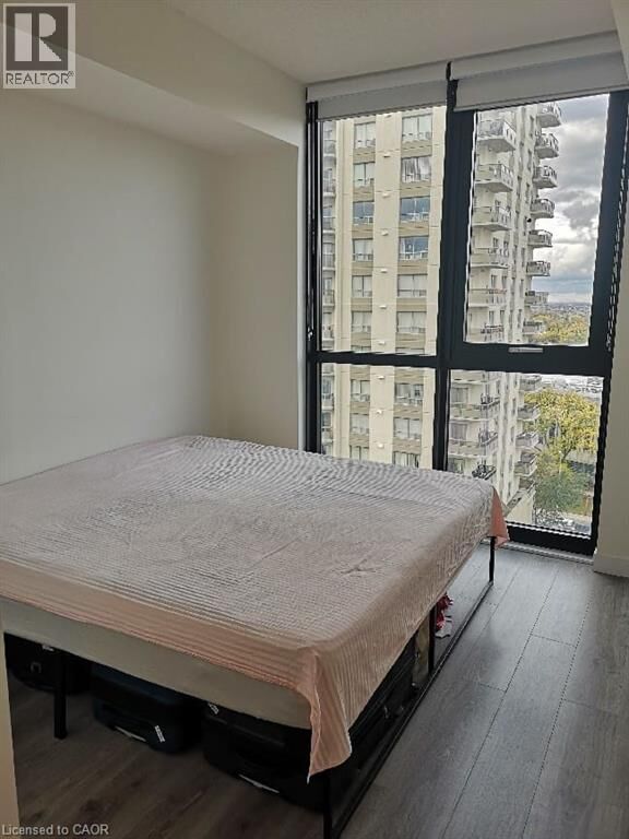 Property Photo:  60 Frederick Street 1104  ON N2H 0C7 